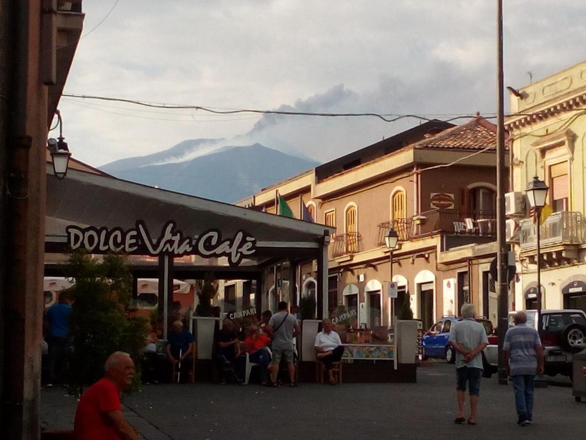 La Perla Di Nicolosi Villa Exterior photo